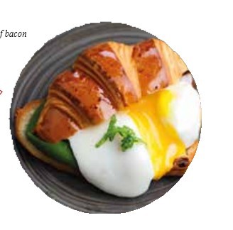 EGGS BENEDICT CROISSANT